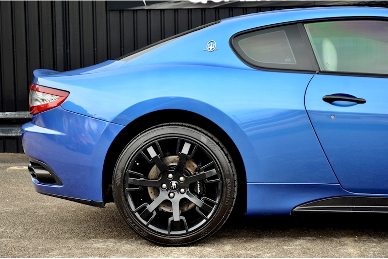Maserati Granturismo Sport 4.7 V8 MC Shift + Carbon Aero Pack + Carbon Interior + £104k List Image 14