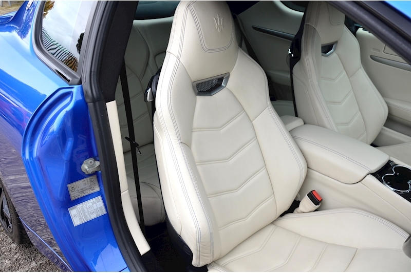 Maserati Granturismo Sport 4.7 V8 MC Shift + Carbon Aero Pack + Carbon Interior + £104k List Image 9