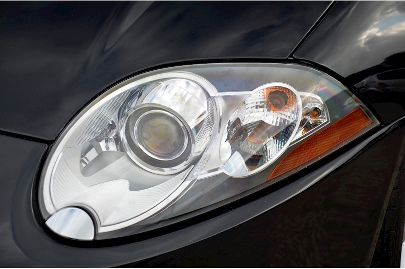 Jaguar XKR XKR V8 4.2 2dr Coupe Automatic Petrol Image 11
