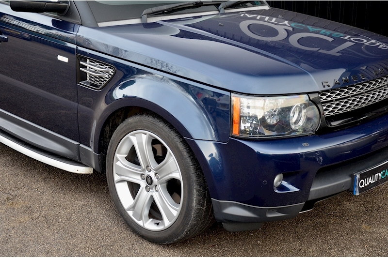 Land Rover Range Rover Sport HSE Luxury Full Land Rover Main Dealer Service History Image 12