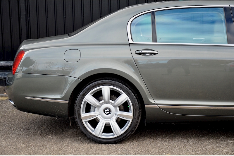 Bentley Continental 6.0 W12 Flying Spur Saloon 4dr Petrol Auto 4WD Euro 4 (560 ps) Image 38