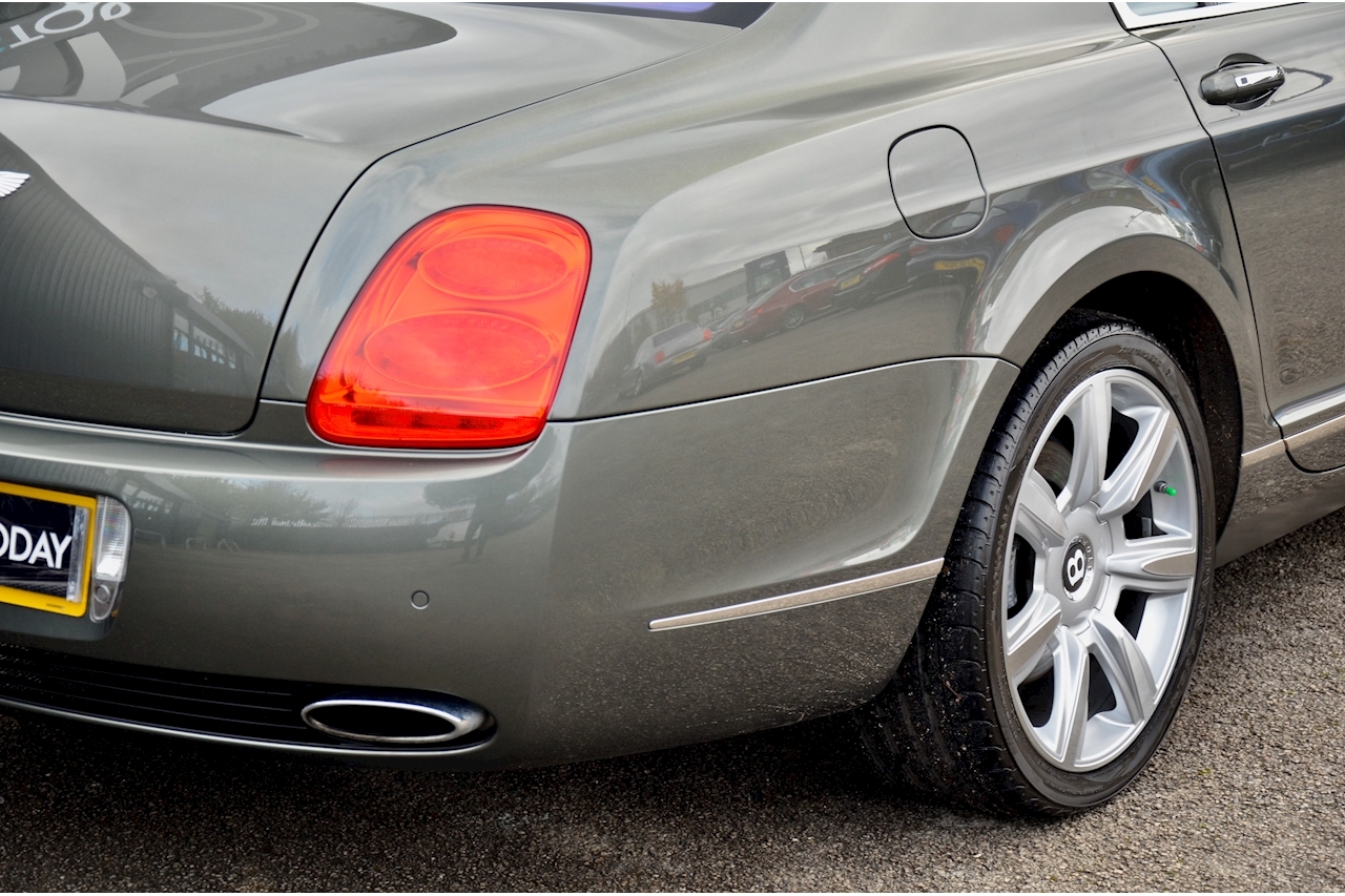Bentley Continental Flying Spur Continental Flying Spur Continental Flying Spur 6.0 W12 - Large 37
