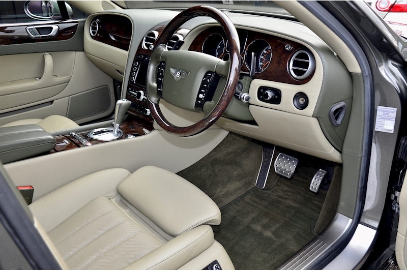 Bentley Continental Flying Spur Continental Flying Spur Continental Flying Spur 6.0 W12 Image 6
