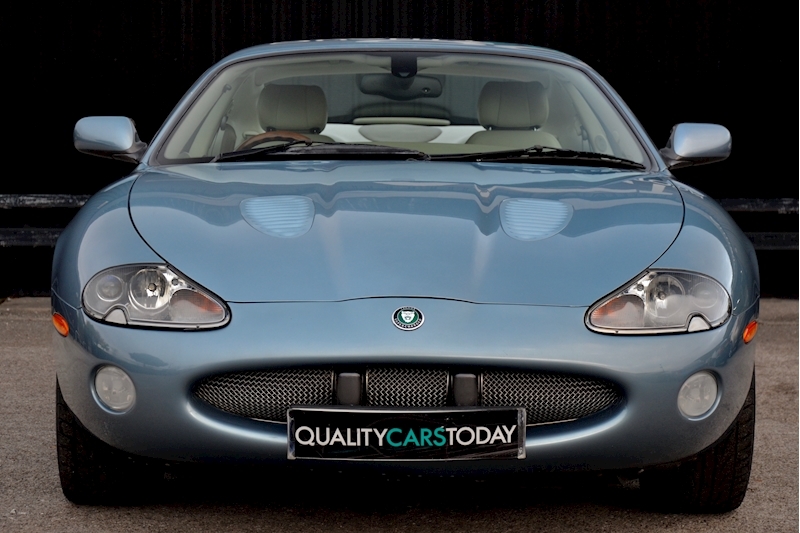 Jaguar XKR XKR Just 34k Miles + Lady Owner since 2012 + x4 New Tyres Image 3