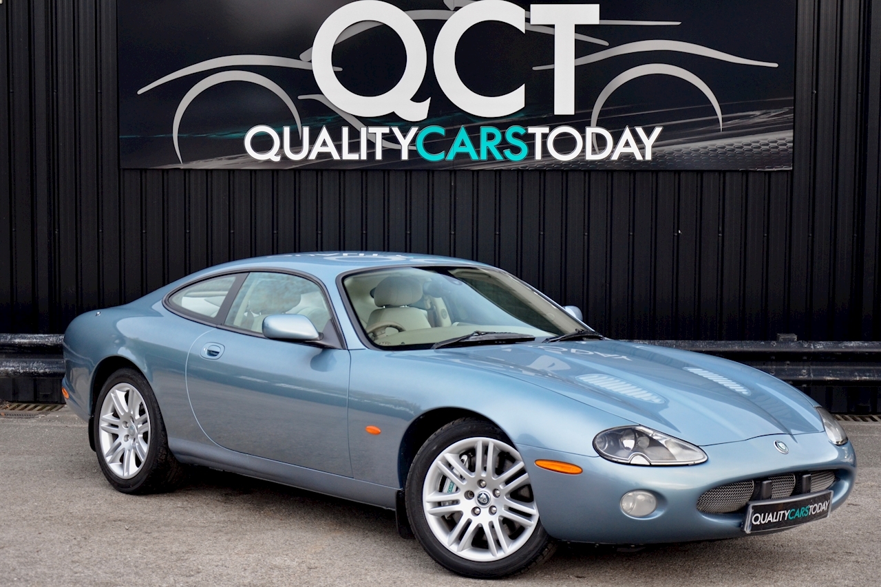 Jaguar XKR XKR Just 34k Miles + Lady Owner since 2012 + x4 New Tyres - Large 0