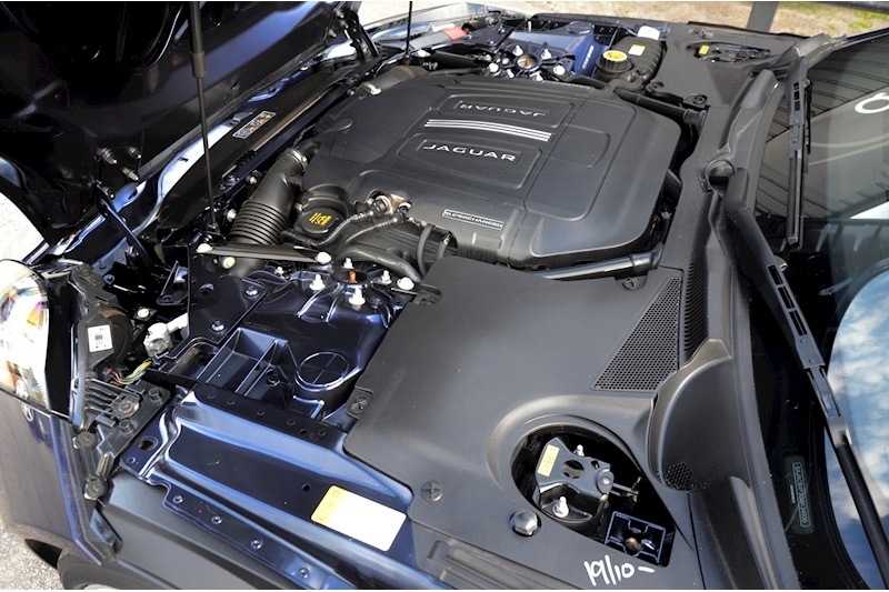 Jaguar F-Type V6 F-Type V6 F-Type V6 3.0 2dr Convertible Automatic Petrol Image 25