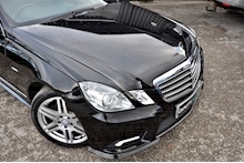 Mercedes-Benz E350 CDI Sport Edition 125 Comprehensive Service History + Panoramic Roof + Harmon Kardon - Thumb 12