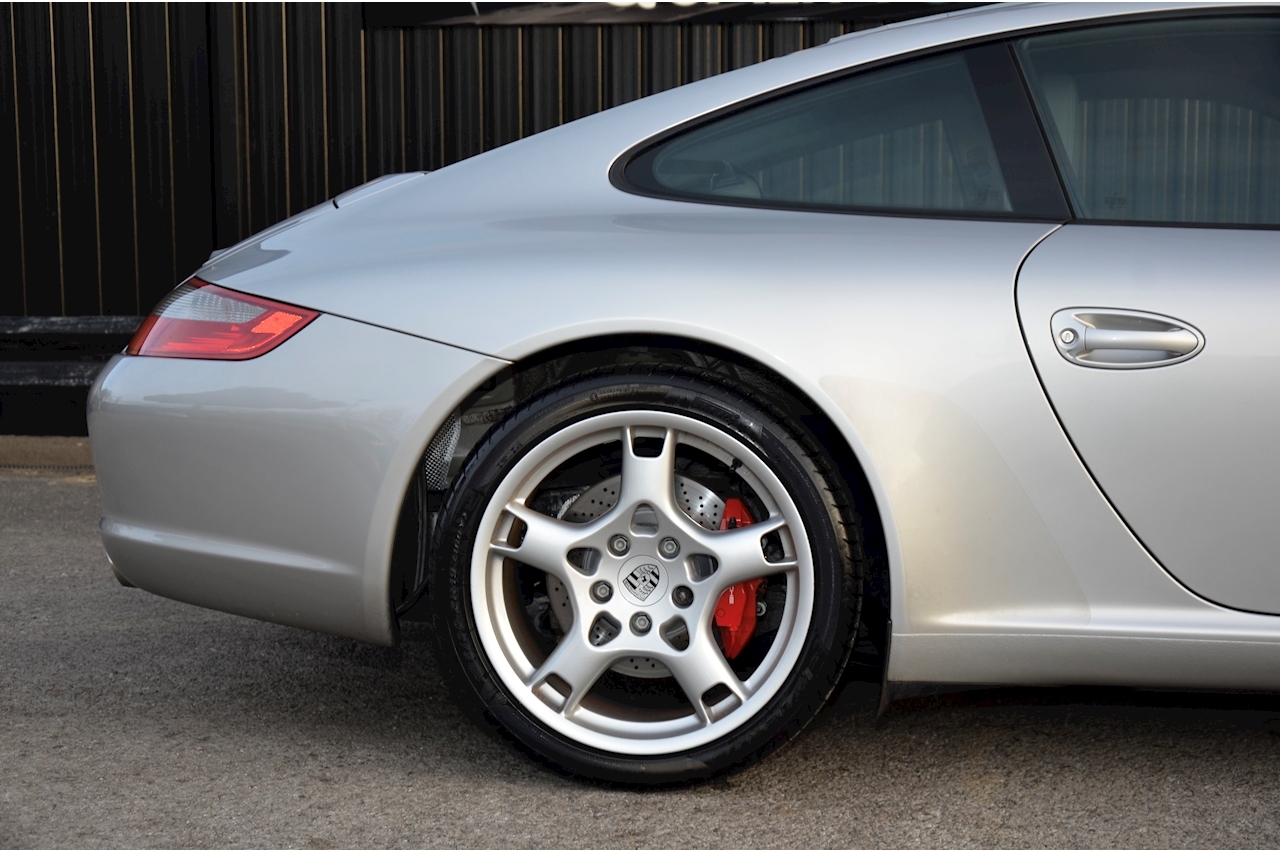 Porsche 911 Carrera S Just 10k miles + 1 Former Keeper + Porsche History + Outstanding - Large 12