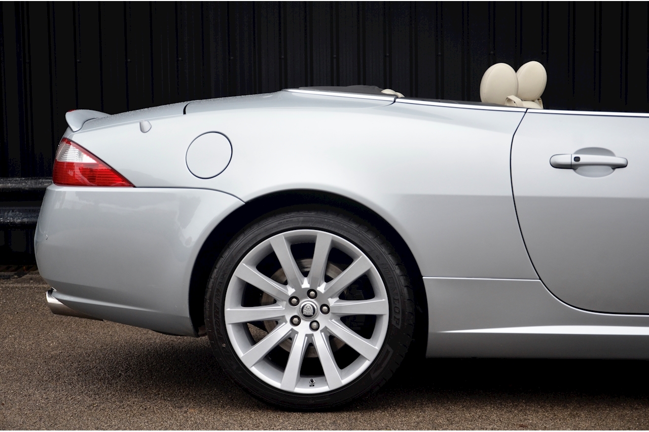Jaguar XK 4.2 V8 Convertible XK 4.2 V8 Convertible Special Provenance + High Specification + Low Tax - Large 15