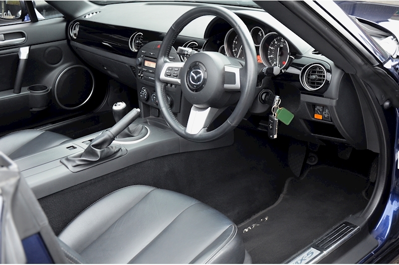 Mazda MX-5 Sport MX5 2.0 Sport Manual Image 6