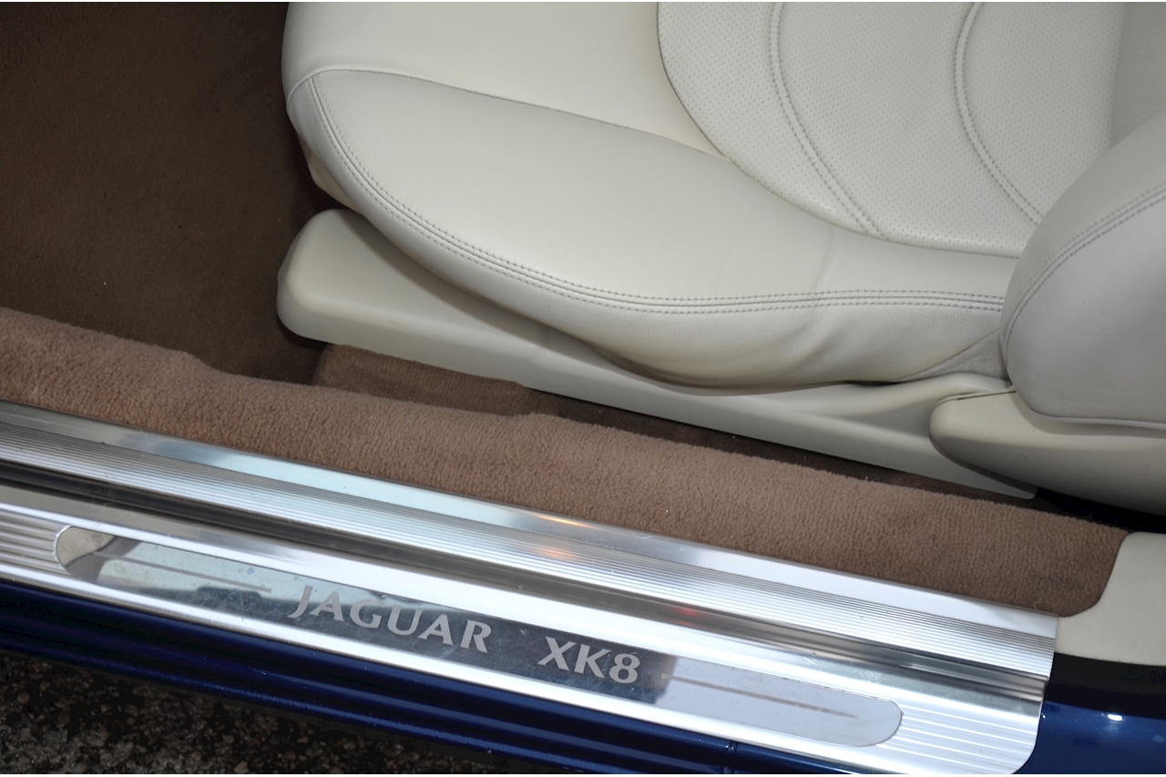 Jaguar XK8 4.2 V8 Convertible Pacific Blue + Ivory + 3 Former Keepers + Adaptive Cruise + Premium Sound - Large 15
