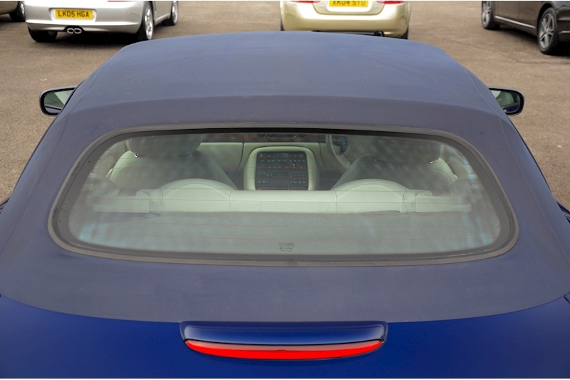 Jaguar XK8 4.2 V8 Convertible Pacific Blue + Ivory + 3 Former Keepers + Adaptive Cruise + Premium Sound Image 24