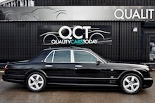 Bentley Arnage T Mulliner Level 2 2009 Model + Hooper Rear Window + Exceptional Condition and Provenance - Thumb 6
