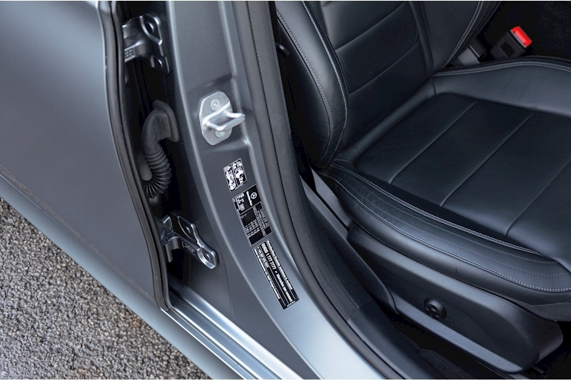 Mercedes-Benz E350d AMG Line Premium Plus Designo Magno Paint + Nappa Leather + Pano Roof + Air Body Control + Burmester + 360 Cameras Image 20