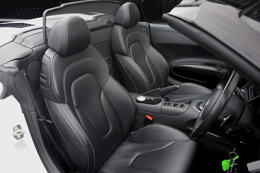 Audi R8 5.2 V10 Spyder *Full Audi Dealer History + Carbon Pack + B&0 + Mag Ride + High Spec* Image 29