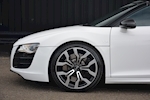 Audi R8 5.2 V10 Spyder *Full Audi Dealer History + Carbon Pack + B&0 + Mag Ride + High Spec* - Thumb 11