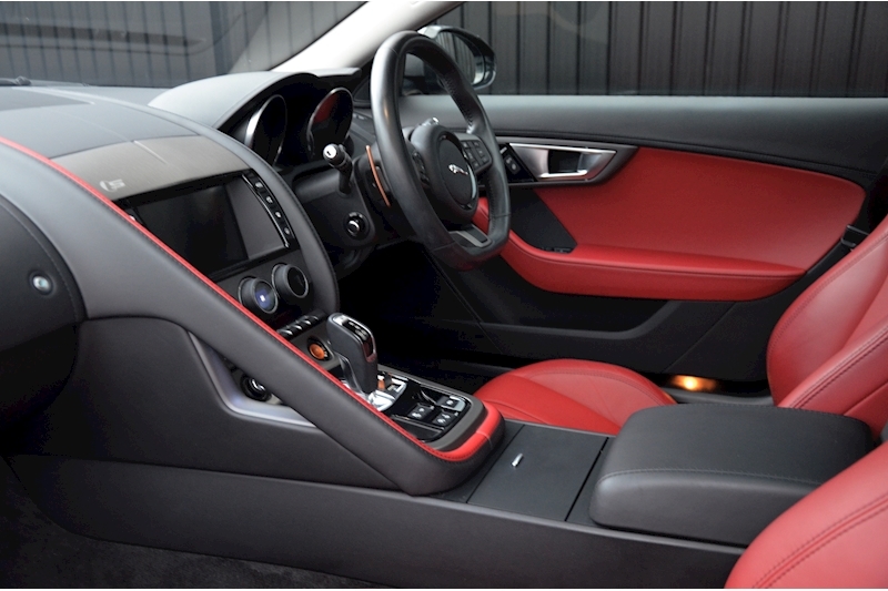 Jaguar F-Type S AWD 1 Owner + Full Jaguar History + Huge Spec + VAT Qualifying Image 12