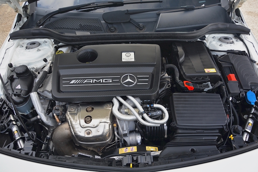 Mercedes A45 AMG 4Matic A45 AMG Image 39