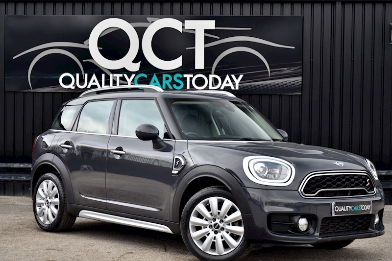 MINI Countryman Cooper S Countryman Cooper S Just 17k Miles + Navigation Plus + Automatic + CHILI Pack Image 0