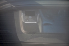 BMW i8 Protonic Red Edition i8 Protonic Red Edition Laser Lights + Display Key + Premium Audio + £8k Options + £120k List - Thumb 38