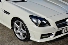 Mercedes-Benz SLK 250 AMG Sport SLK 250 AMG Sport Full Mercedes / Specialist History + Exceptional Condition - Thumb 25