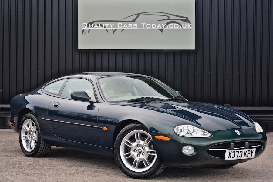 Jaguar Xk8 4.0 Coupe Coupe