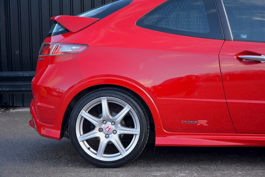 Honda Civic Type R GT *2 Former Keepers + Full History* Image 11