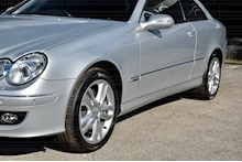 Mercedes-Benz CLK 350 Avantgarde 1 Owner + Full MB History + Outstanding - Thumb 17