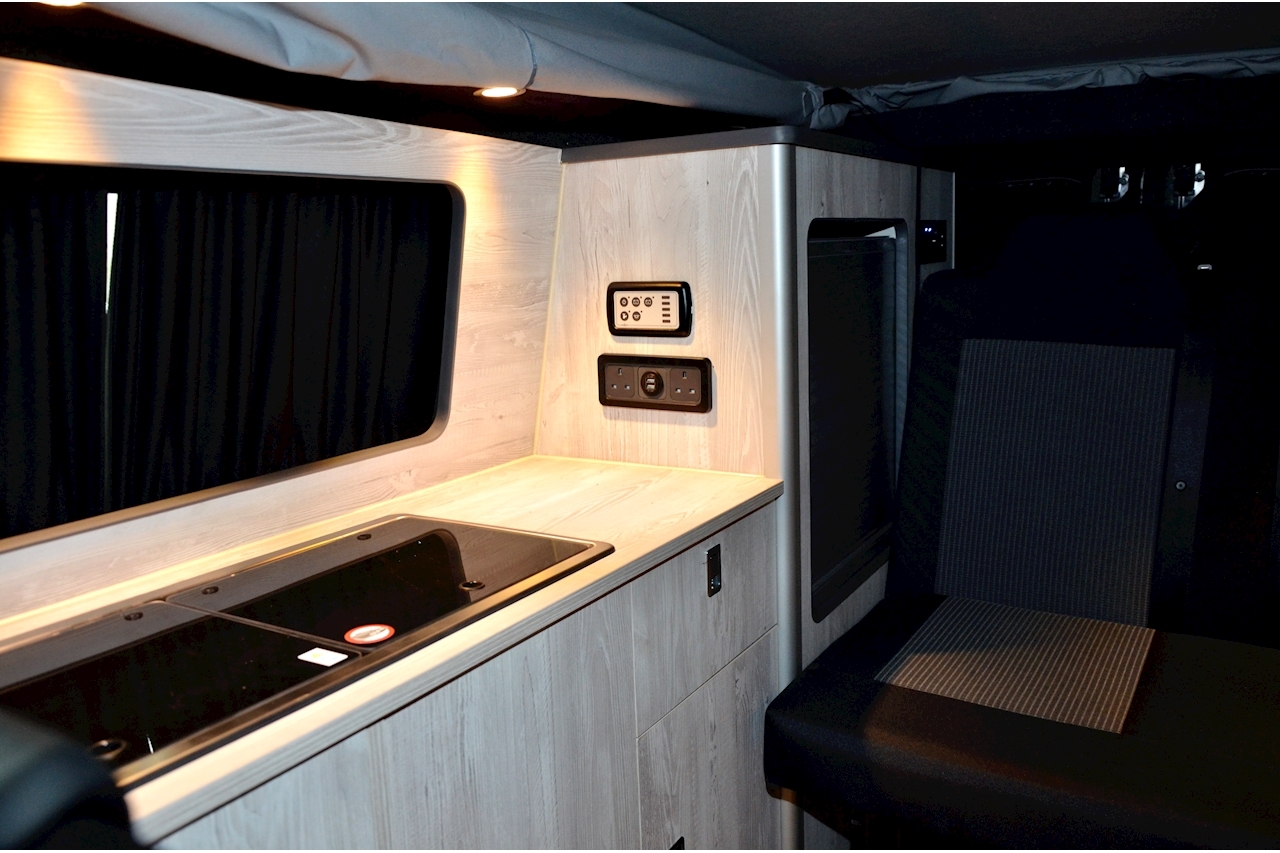 Citroen Dispatch Camper Van Camper Van + Exceptional Condition + Rear Never Used - Large 68