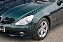 Mercedes-Benz SLK 200 Kompressor Extremely Rare Spec + Fully Documented Service History - Thumb 25