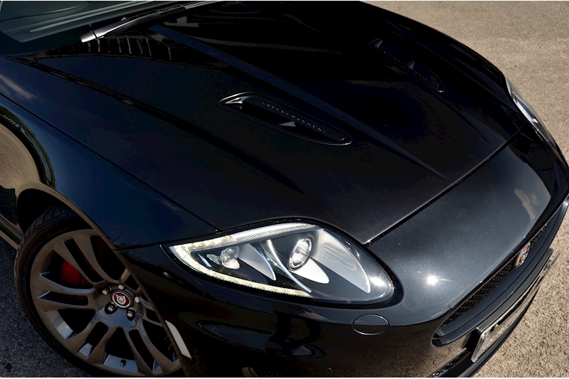Jaguar XKR Dynamic Black Pack + Sports Exhaust Image 11