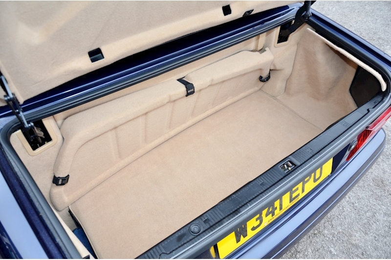 Mercedes-Benz SL 320 R129 3.2 V6 + Panoramic Glass Roof + Recent MB Service Image 24