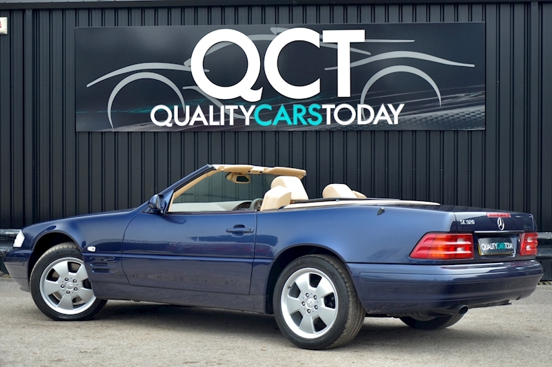 Mercedes-Benz SL 320 R129 3.2 V6 + Panoramic Glass Roof + Recent MB Service Image 9