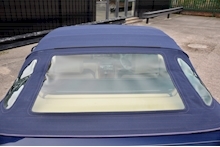 Mercedes-Benz SL 320 R129 3.2 V6 + Panoramic Glass Roof + Recent MB Service - Thumb 45