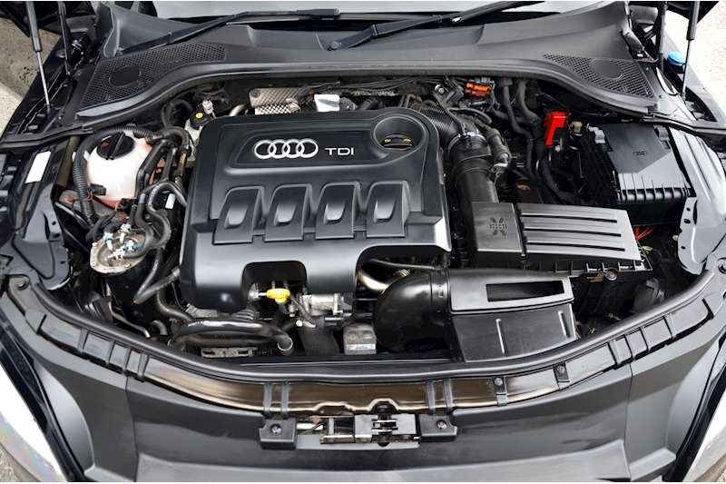 Audi TT Black Edition 2.0 TDI Quattro S-Line Black Edition Automatic Image 30