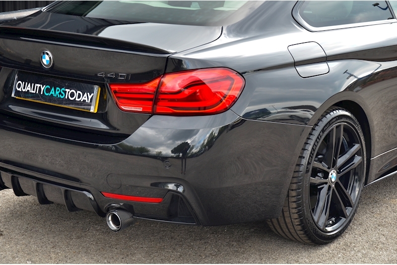 BMW 440i M Sport BMW Individual Interior + M Performance Options + FBMWSH Image 12