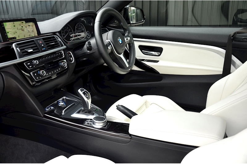 BMW 440i M Sport BMW Individual Interior + M Performance Options + FBMWSH Image 35