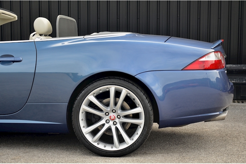 Jaguar XK Convertible Rare Ultraviolet Blue Paint + Ivory Soft Grain + Full Service History Image 16