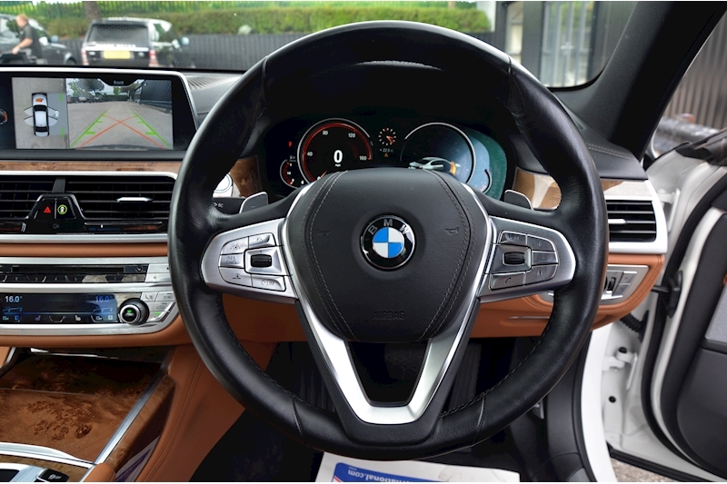 BMW 740d Xdrive M Sport Bowers and Wilkins Diamond Audio + Laserlights + Driver Assistant Pack Plus Image 41
