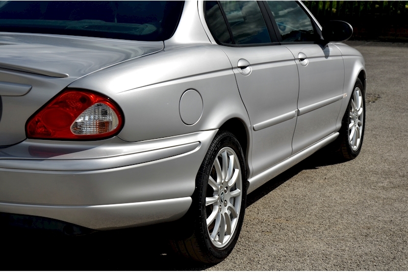 Jaguar X-Type Sport 1 Former Keeper + Exceptional Condition Image 9