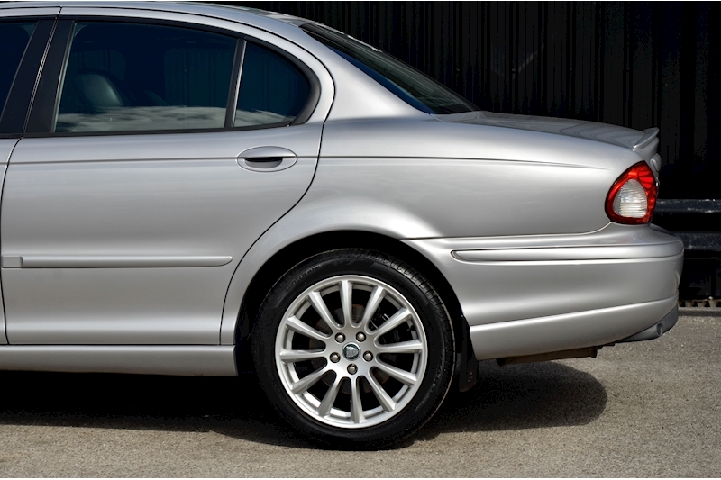 Jaguar X-Type Sport 1 Former Keeper + Exceptional Condition Image 18
