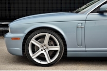Jaguar XJ 3.0 V6 XJ 3.0 V6 XJ 3.0 V6 3.0 4dr Saloon Automatic Petrol - Thumb 28