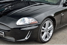 Jaguar XKR Ultimate Black + Ivory Soft Grain - Thumb 20