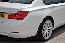 BMW 730d SE Mineral White Metallic + Glass Sunroof + ProNav + Reverse Cam - Thumb 10