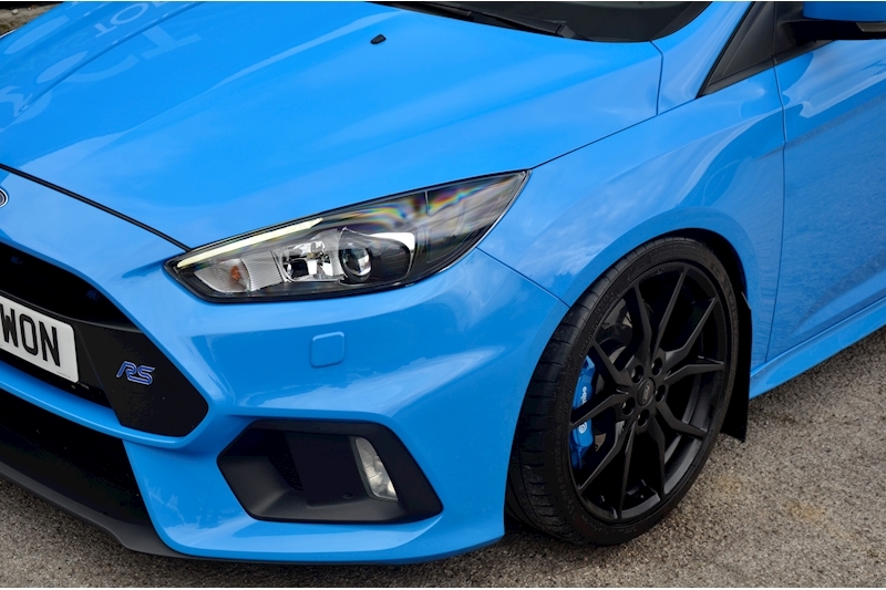 Ford Focus RS Fully Optioned + FFSH + Revo Stage 2 Performance Pack Image 16