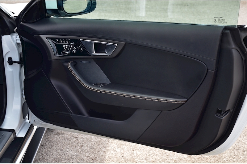 Jaguar F-Type S Carbon Ceramic Brakes + Performance Seats + Huge Spec Image 17