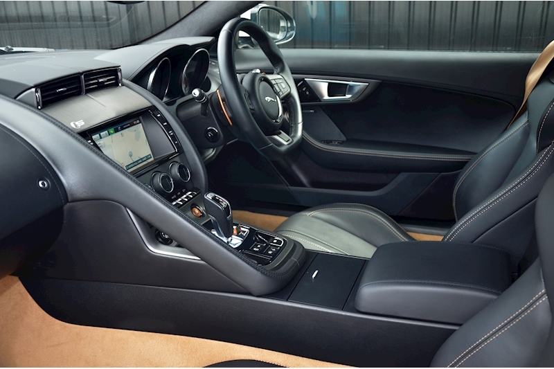 Jaguar F-Type S Carbon Ceramic Brakes + Performance Seats + Huge Spec Image 34