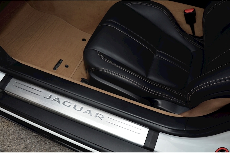 Jaguar F-Type S Carbon Ceramic Brakes + Performance Seats + Huge Spec Image 35