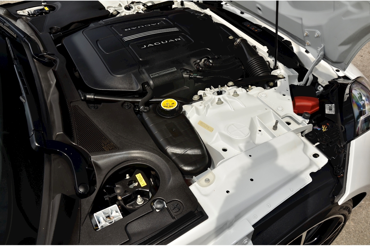 Jaguar F-Type S Carbon Ceramic Brakes + Performance Seats + Huge Spec - Large 40