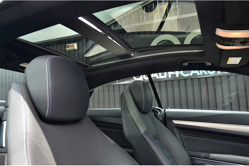 Mercedes-Benz E350d AMG Line Premium Coupe Panoramic Roof + Harmon Kardon + 19s + Keyless + Reverse Cam Image 7